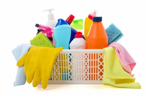 Professional oven cleaning for a Barnes home kitchen